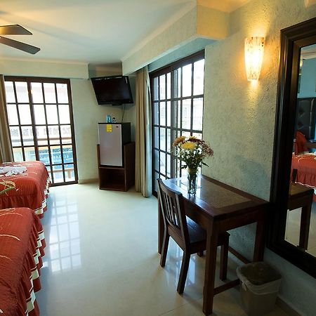 Hotel Isleno Isla Mujeres Dış mekan fotoğraf