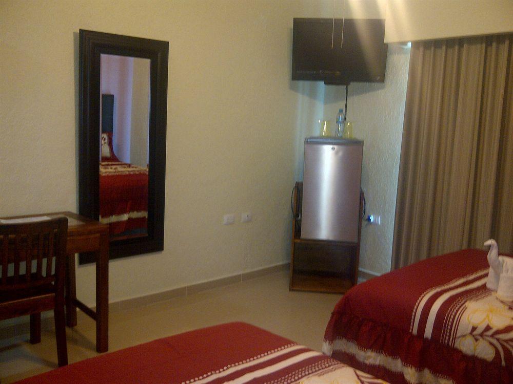 Hotel Isleno Isla Mujeres Dış mekan fotoğraf