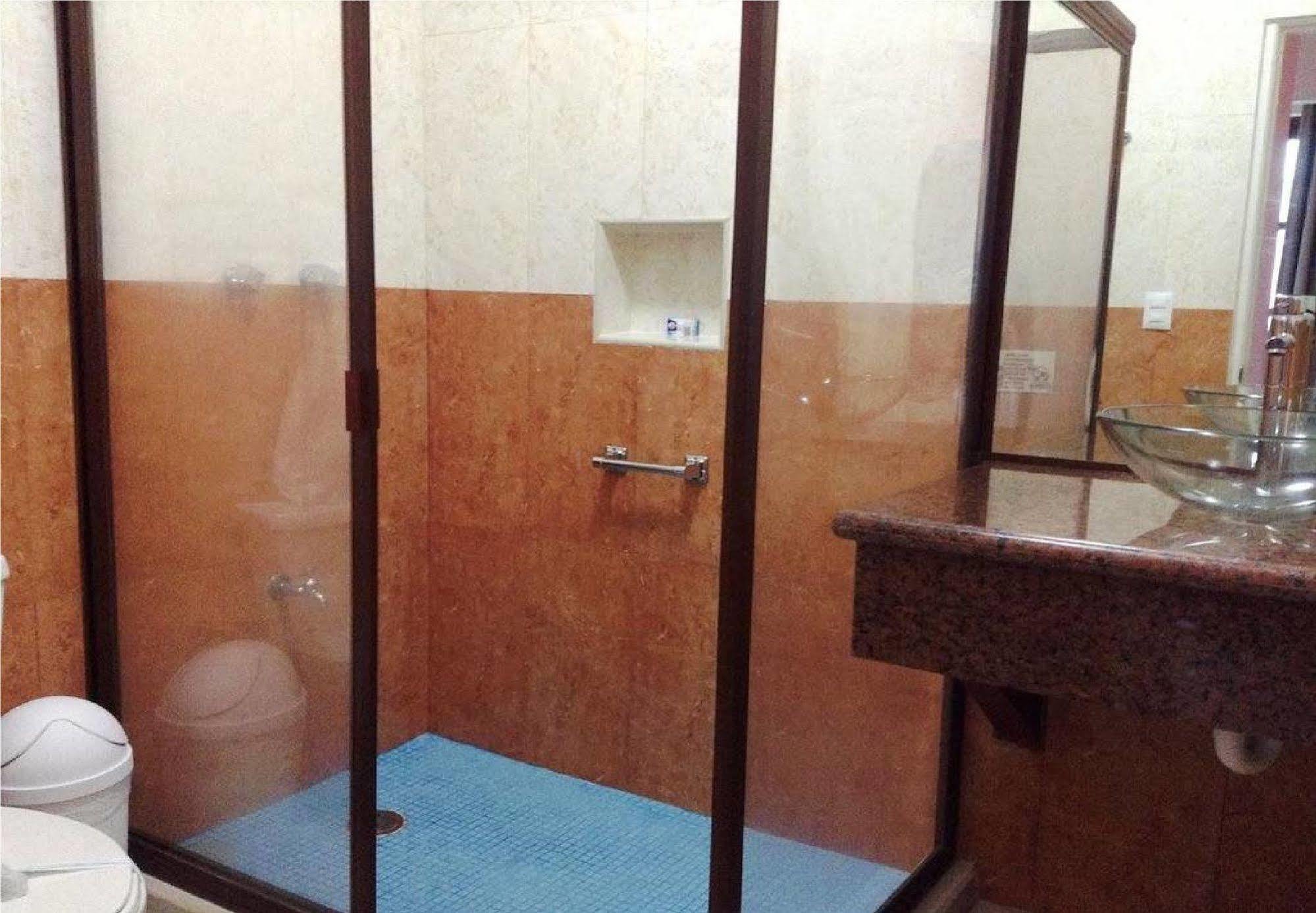 Hotel Isleno Isla Mujeres Dış mekan fotoğraf