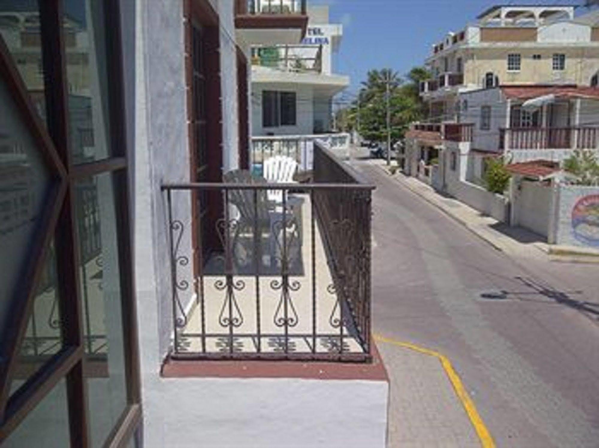 Hotel Isleno Isla Mujeres Dış mekan fotoğraf