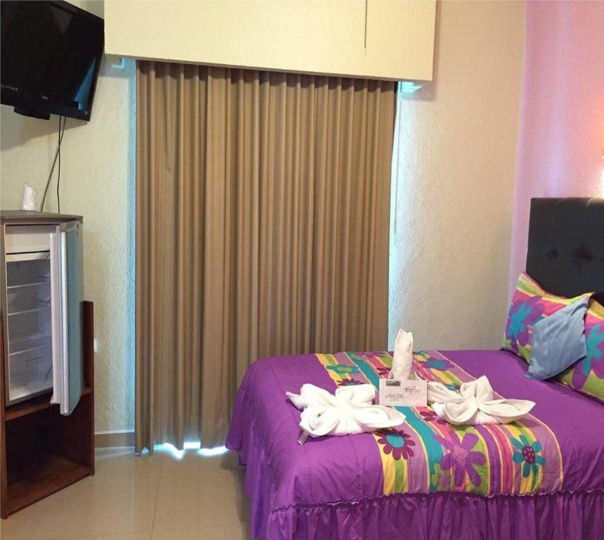 Hotel Isleno Isla Mujeres Dış mekan fotoğraf